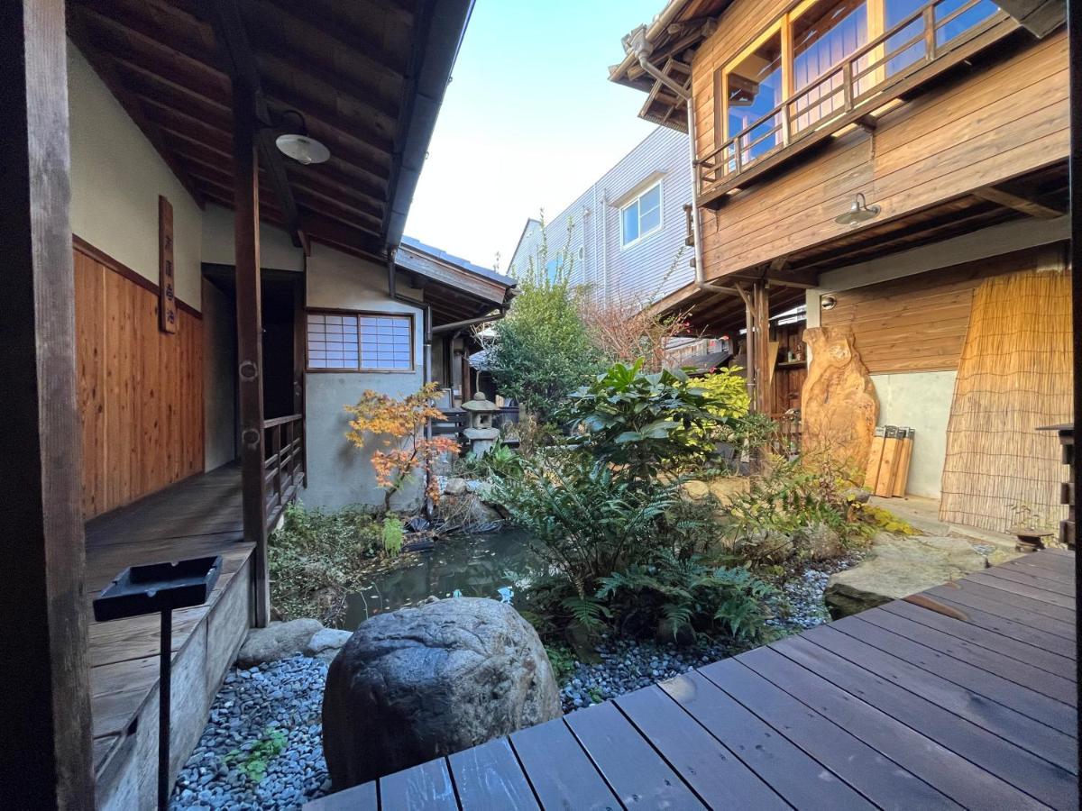 Only One Group Stays Per Day -Tenmaya-家族や仲間と貸し切りゲストハウス 天満屋 Nakatsugawa Zewnętrze zdjęcie